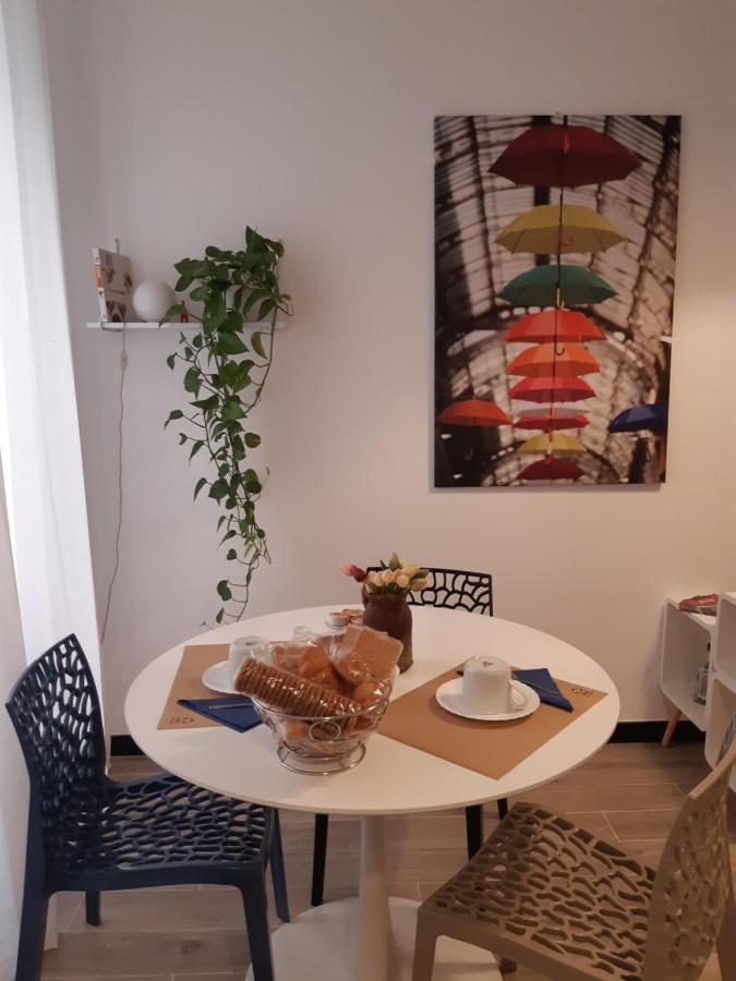 Xenia Hotel Генуа Екстериор снимка