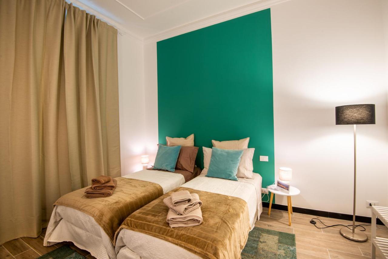 Xenia Hotel Генуа Екстериор снимка