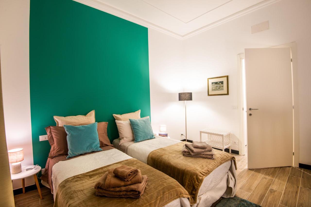 Xenia Hotel Генуа Екстериор снимка